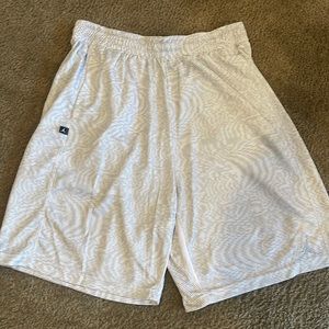 Jordan brand men’s size XXL grey and white short